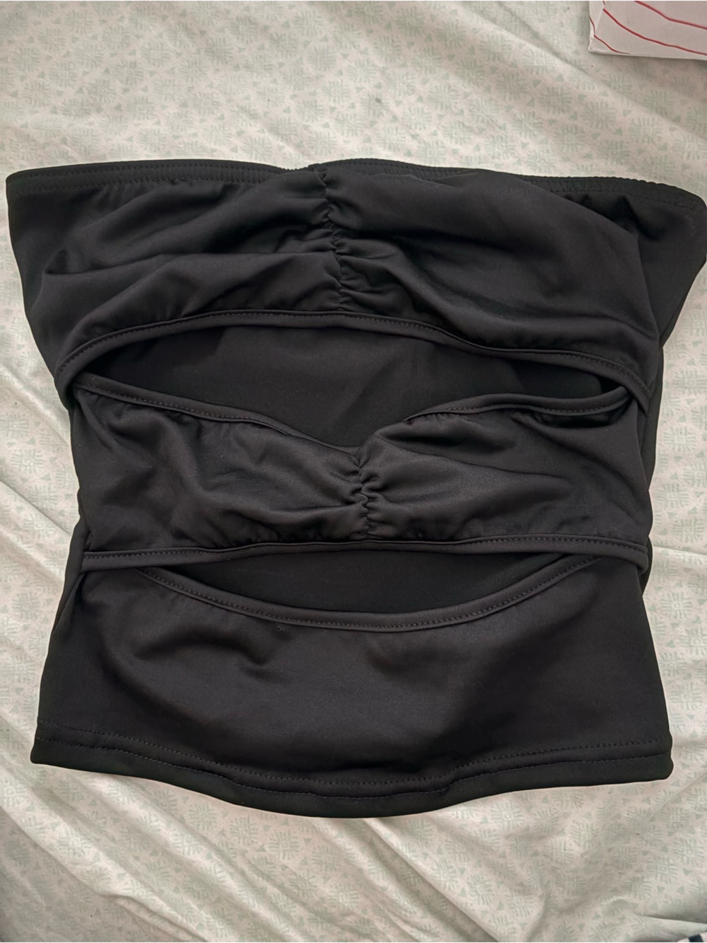 SHEIN Black Strapless Cutout Ruched Crop Top